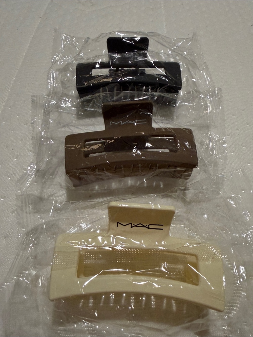 NWT MAC Hair Claw Clip Set in Black, Brown & Cream